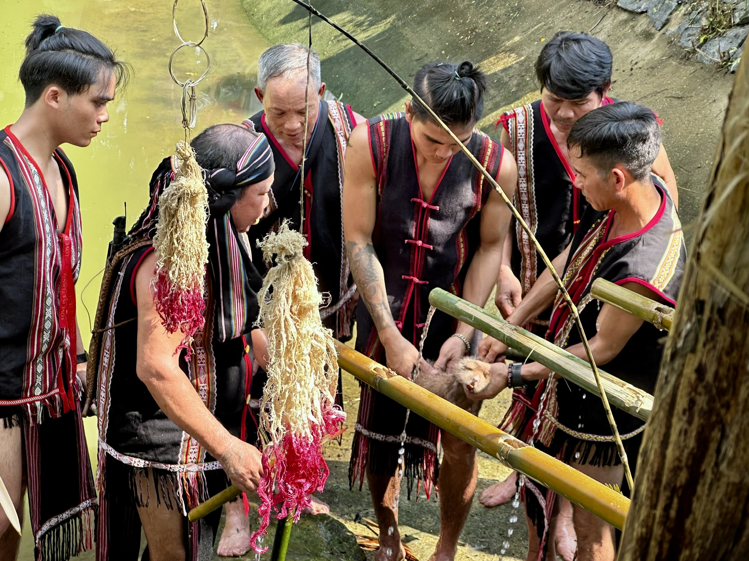 Lễ hội Cúng Máng Nước - Nét đẹp văn hóa và tâm linh của người Xơ Đăng