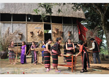 Một thoáng Xơ Đăng tại Làng Văn hoá - Du lịch các dân tộc Việt Nam