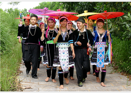 Làng Văn hóa - Du lịch các dân tộc Việt Nam “Nơi hội tụ sắc màu văn hóa”