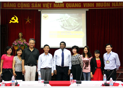  Tổng thư ký Liên minh Nghị viện thế giới (IPU) thăm và làm việc tại “Làng”