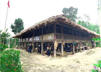 Cuộc sống hàng ngày của đồng bào tại 