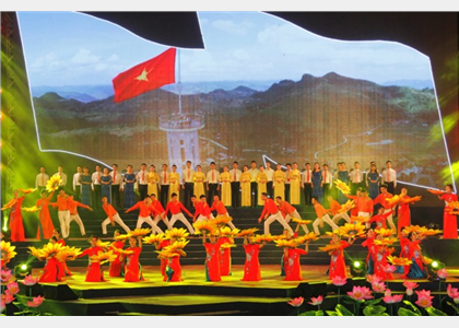 Tổng duyệt chương trình khai mạc Tuần “ĐĐK các dân tộc - DSVHVN