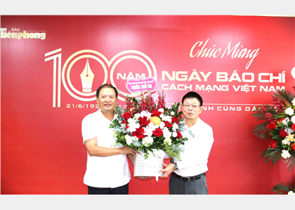 Cục Văn hóa các dân tộc Việt Nam chúc mừng các cơ quan thông tấn, báo chí