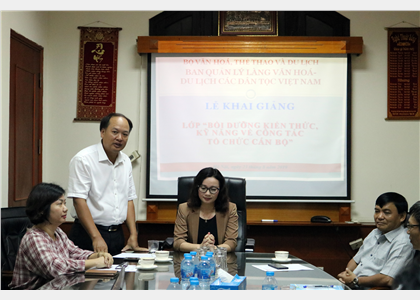  Ban Quản lý: Tổ chức lớp Bồi dưỡng kiến thức, kỹ năng về công tác tổ chức cán bộ