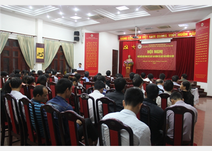 Hội nghị phổ biến Bộ Luật Lao động và Luật Bảo hiểm xã hội