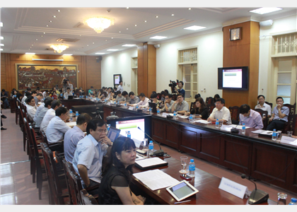 Thứ trưởng Bộ VHTTDL Nguyễn Ngọc Thiện làm việc với BQL Làng VHDL các DTVN