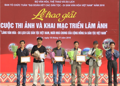 Trao giải cuộc thi ảnh về 