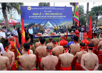 Độc đáo trò chơi “Kéo co ngồi”