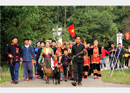 Rộn ràng 