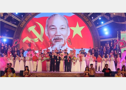 Tổ chức hoạt động tháng 5 