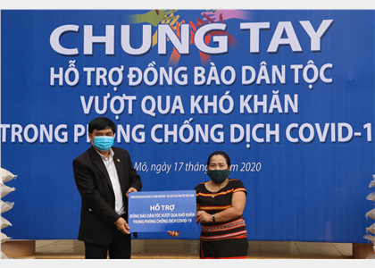  Chung tay hỗ trợ đồng bào dân tộc vượt qua khó khăn trong phòng chống dịch Covid-19