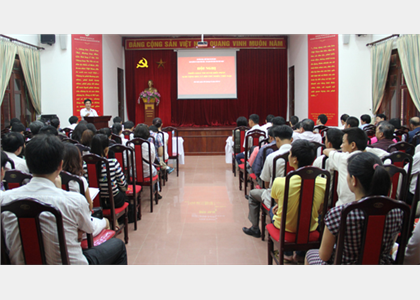 Hội nghị triển khai thi hành Hiến pháp nước CHXHCN Việt Nam