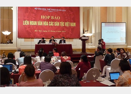 Liên hoan Văn hóa các dân tộc Việt Nam năm 2012