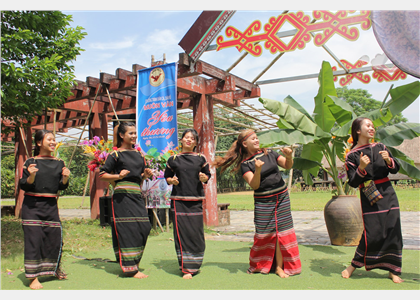 Chương trình “Muôn vàn yêu thương”