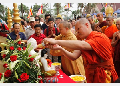 “Về với miền Tây qua nét đặc trưng văn hoá Khmer Nam Bộ” tại Làng