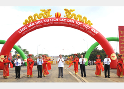 Khai trương Làng Văn hóa - Du lịch các dân tộc Việt Nam 