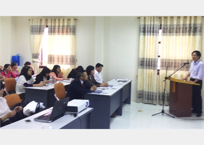 Tổ chức khóa học bồi dưỡng tiếng Anh giao tiếp cho đội ngũ hướng dẫn, thuyết minh