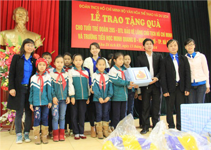 Sôi nổi các hoạt động hưởng ứng Tháng Thanh niên 2014