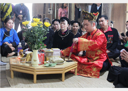  Tái hiện “Lễ giải hạn đầu năm” của dân tộc Tày, Nùng