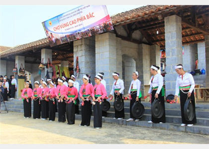 Khai mạc Chợ vùng cao phía Bắc 
